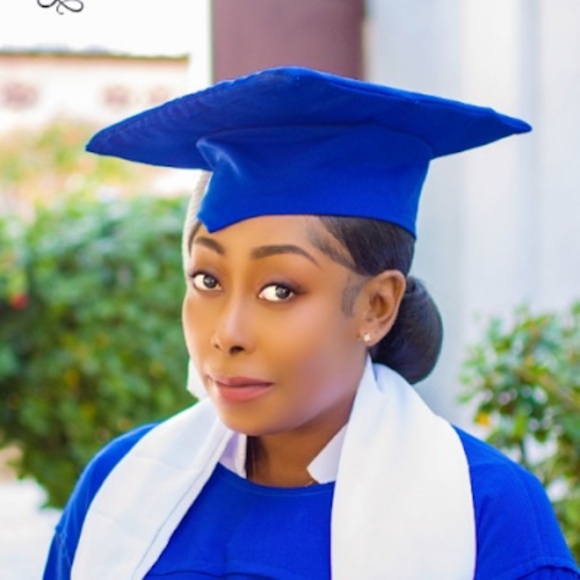 Meet your Posher, Eunide - Picture 1 of 1